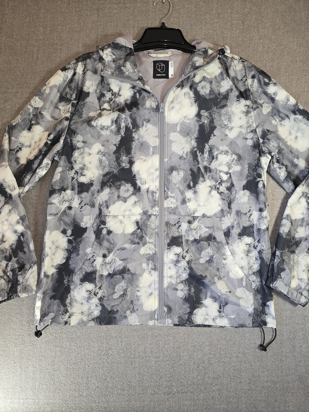 Original Use Gray & White Floral Windbreaker Medium - Picture 2 of 16